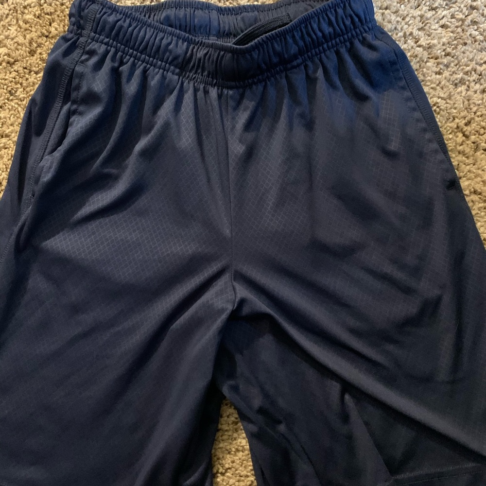 Boys Tek Gear shorts - Medium
